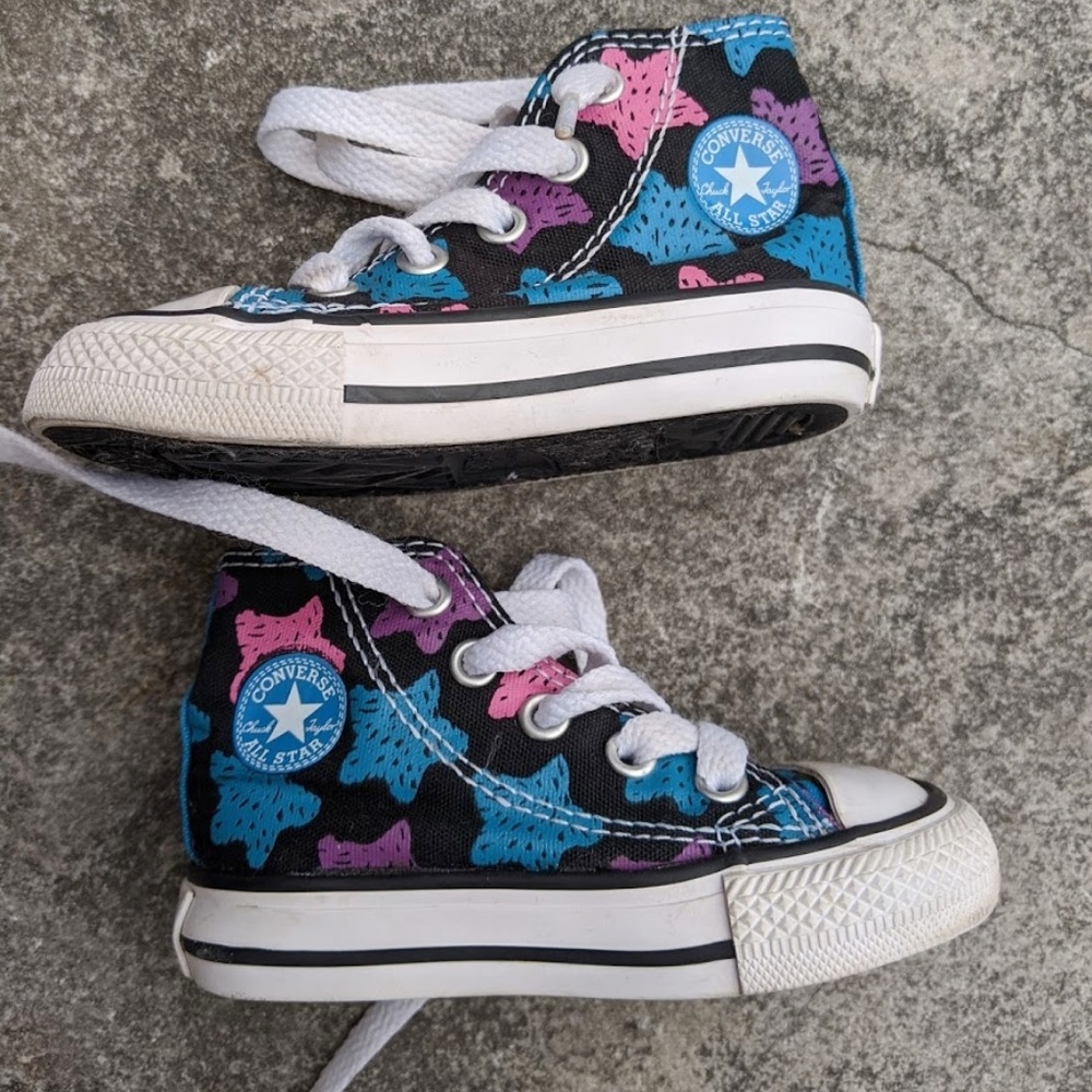 Converse Custom All Stars Hightop Baby Size 4
